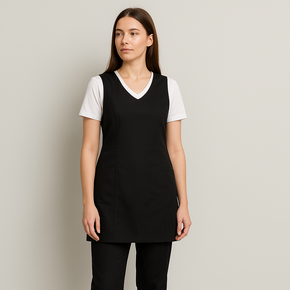 Slå-om kjole med hvid t-shirt